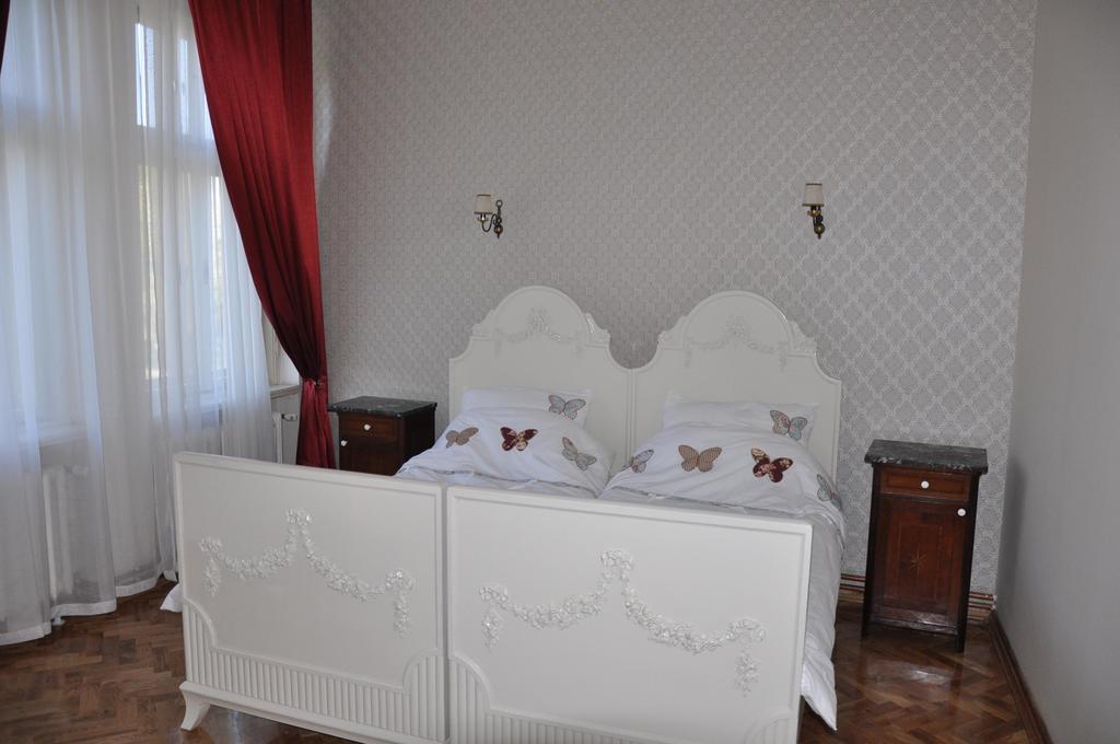 Guest House Anna Caffe Bezdan Exterior photo