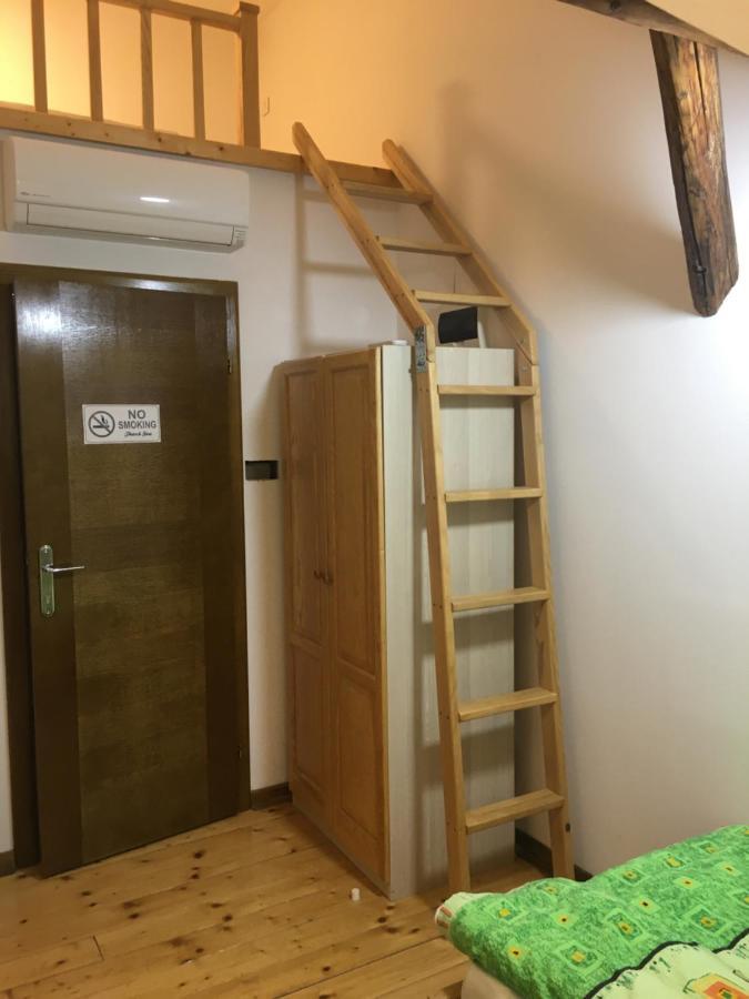 Guest House Anna Caffe Bezdan Exterior photo