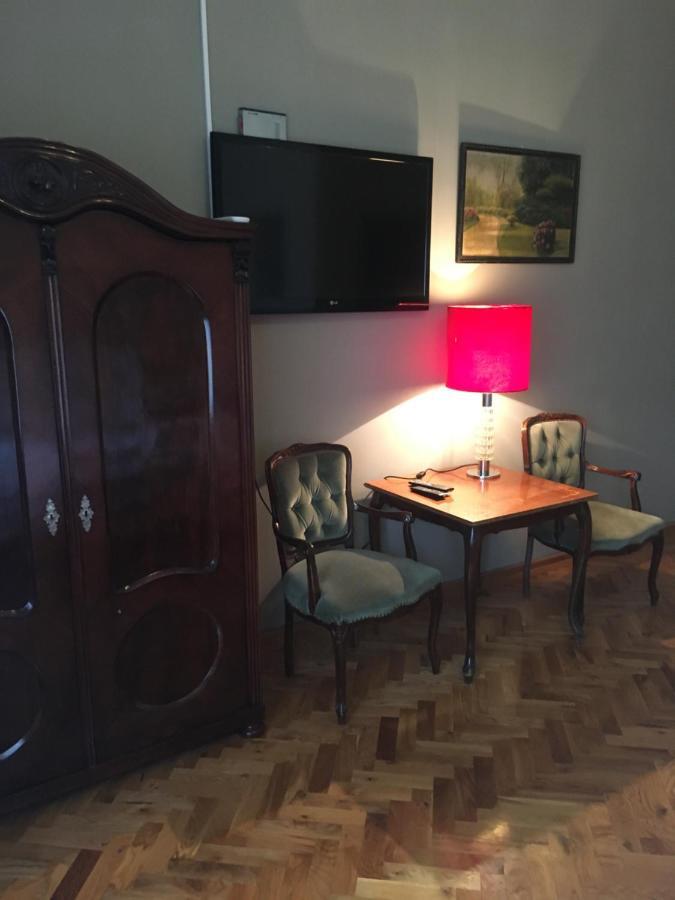 Guest House Anna Caffe Bezdan Exterior photo